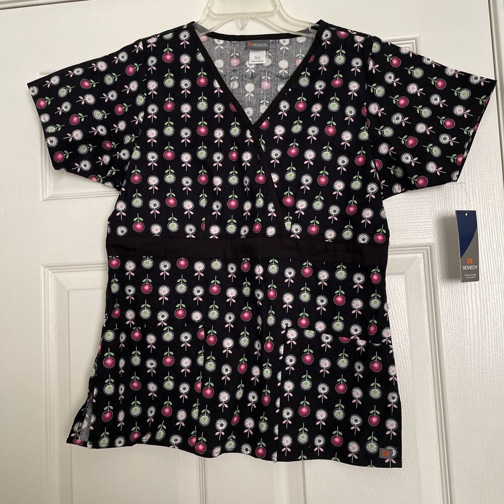 Remedy Womens Scrub Top XS Pockets Medical Nurse Black Floral Vet Dentist
